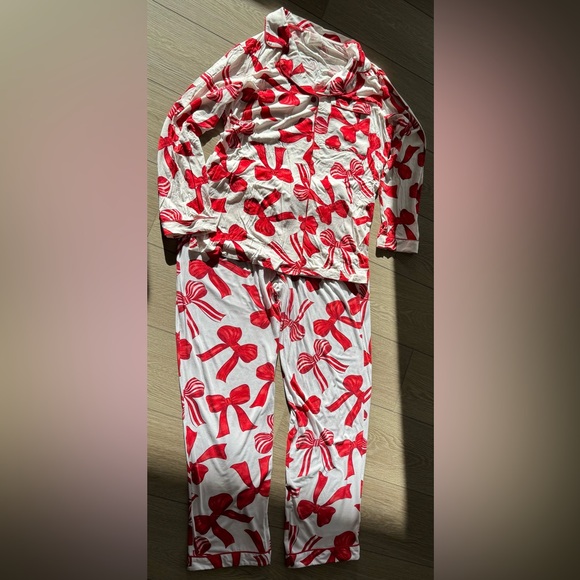 In My Sundays Mallory Ervin Christmas Heirloom Bows Like New Pajamas RARE FIND - Picture 3 of 12